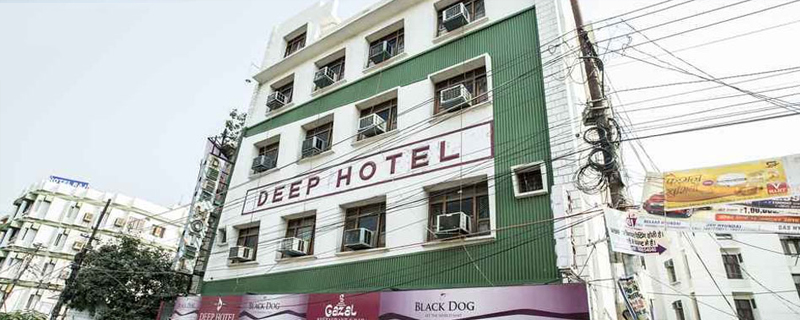 Hotel Deep 